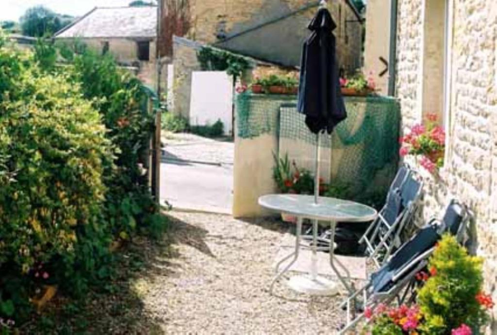 Gites De Mer Port-en-Bessin-Huppain Exteriér fotografie